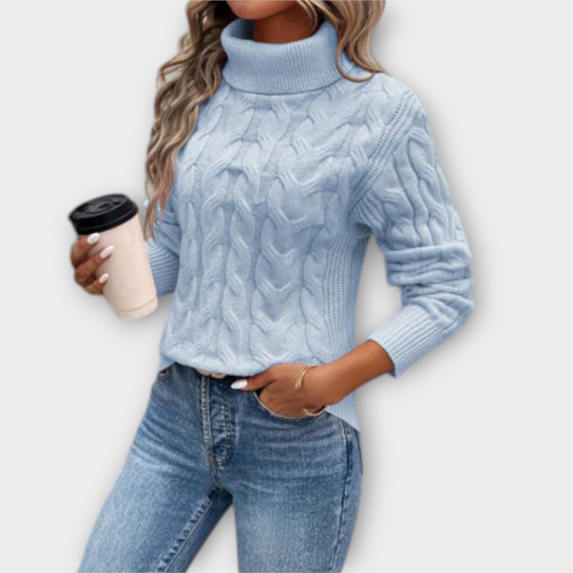 Amelia – Elegant Turtleneck Sweater i Stickat