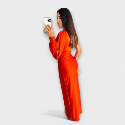 Elisa - Elegant klänning med sofistikering