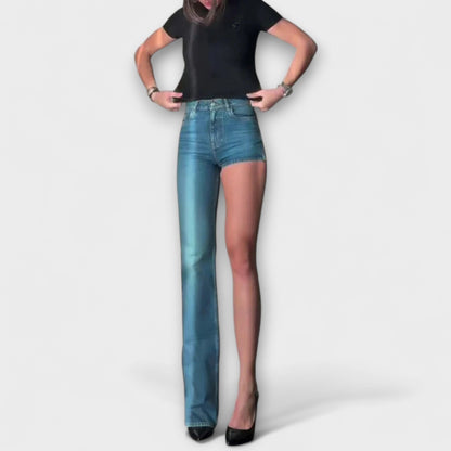 Astra - Trendiga Asymmetriska Jeanskorts med En Axelrem