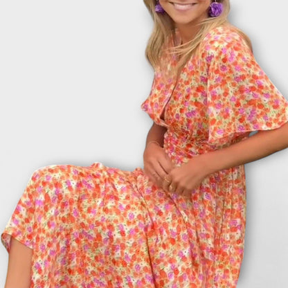 Elsie - Klassisk V-ringad Klänning